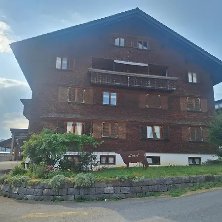 アパート Muxel Großdorf